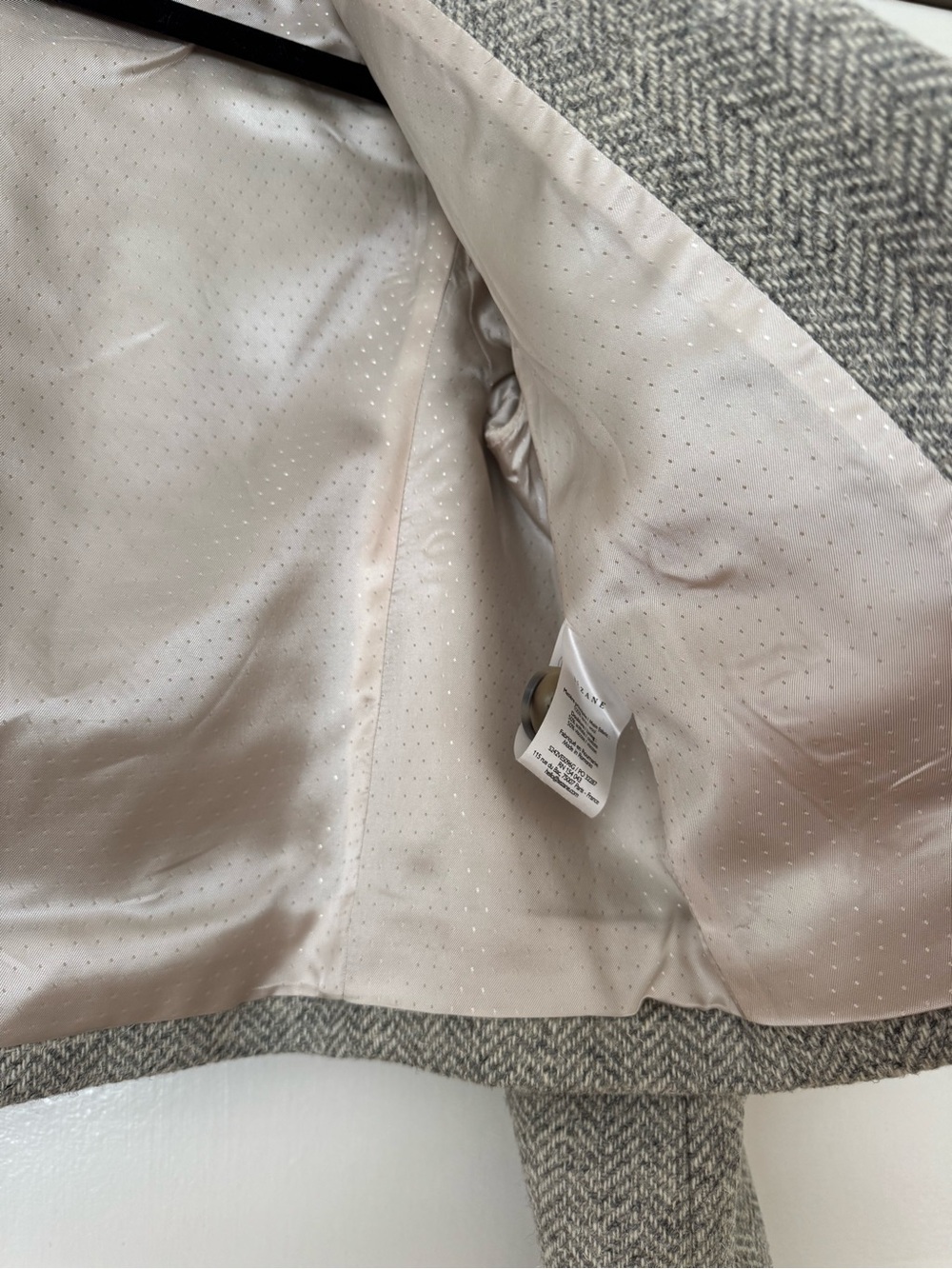 Clarence jacket like new size 4 - Picture 6 of 9